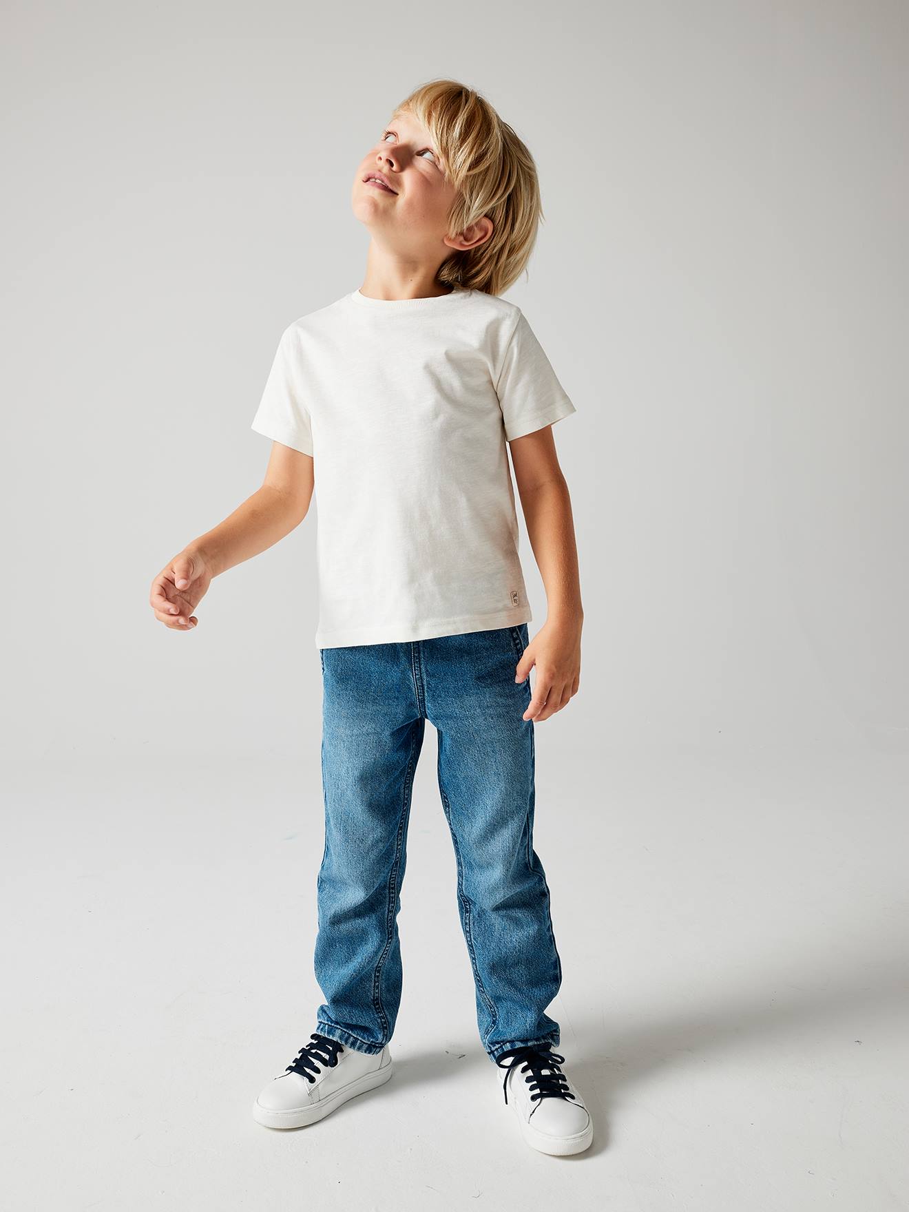 https://kids-avenue.com.ua/pages/gallery/5825/jean-large-facile-a-enfiler-garcon (7).jpg
